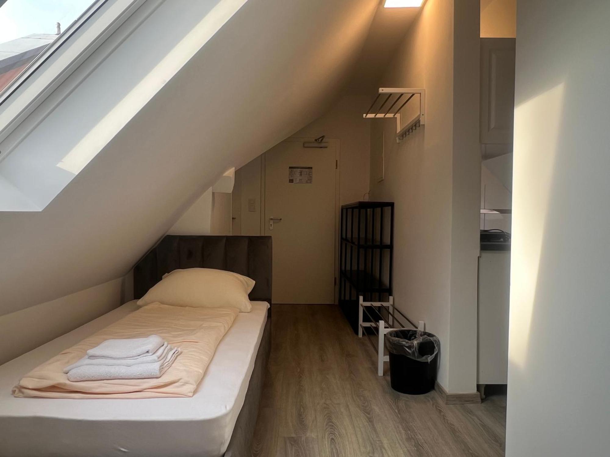 Durmaz Hotel ฮันโนเวอร์ ภายนอก รูปภาพ