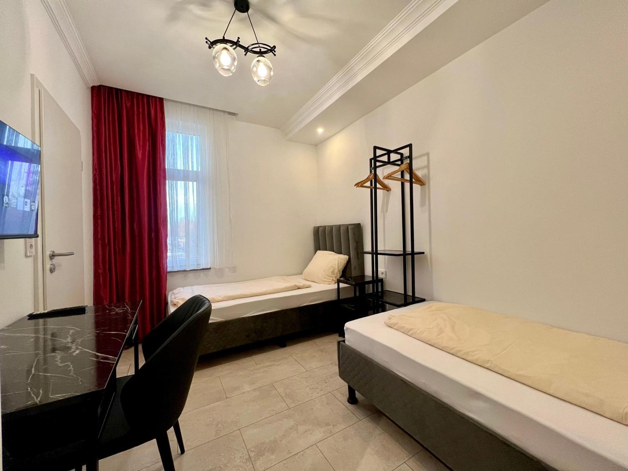 Durmaz Hotel ฮันโนเวอร์ ภายนอก รูปภาพ